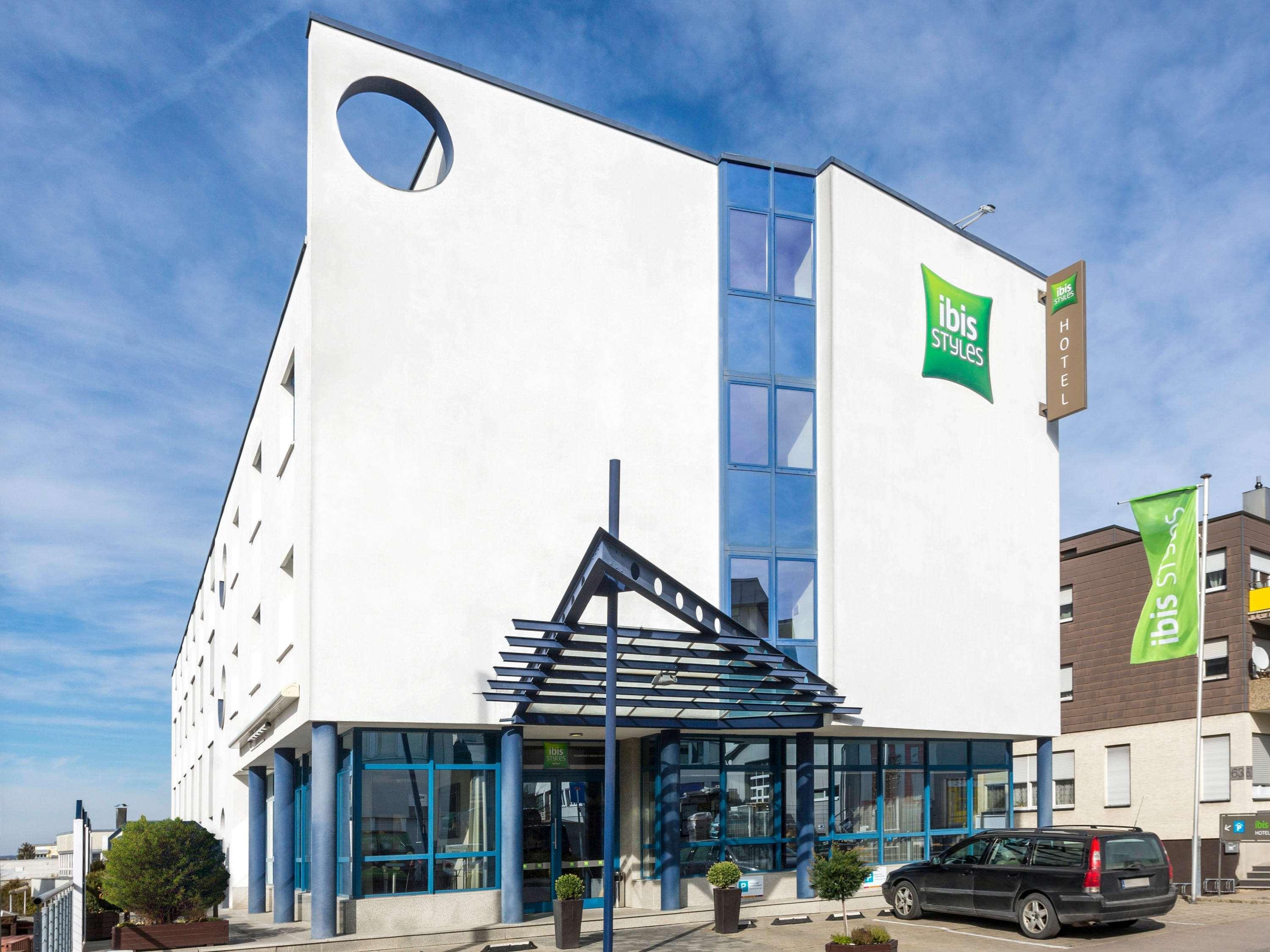 Ibis Styles Stuttgart Messe 3*
